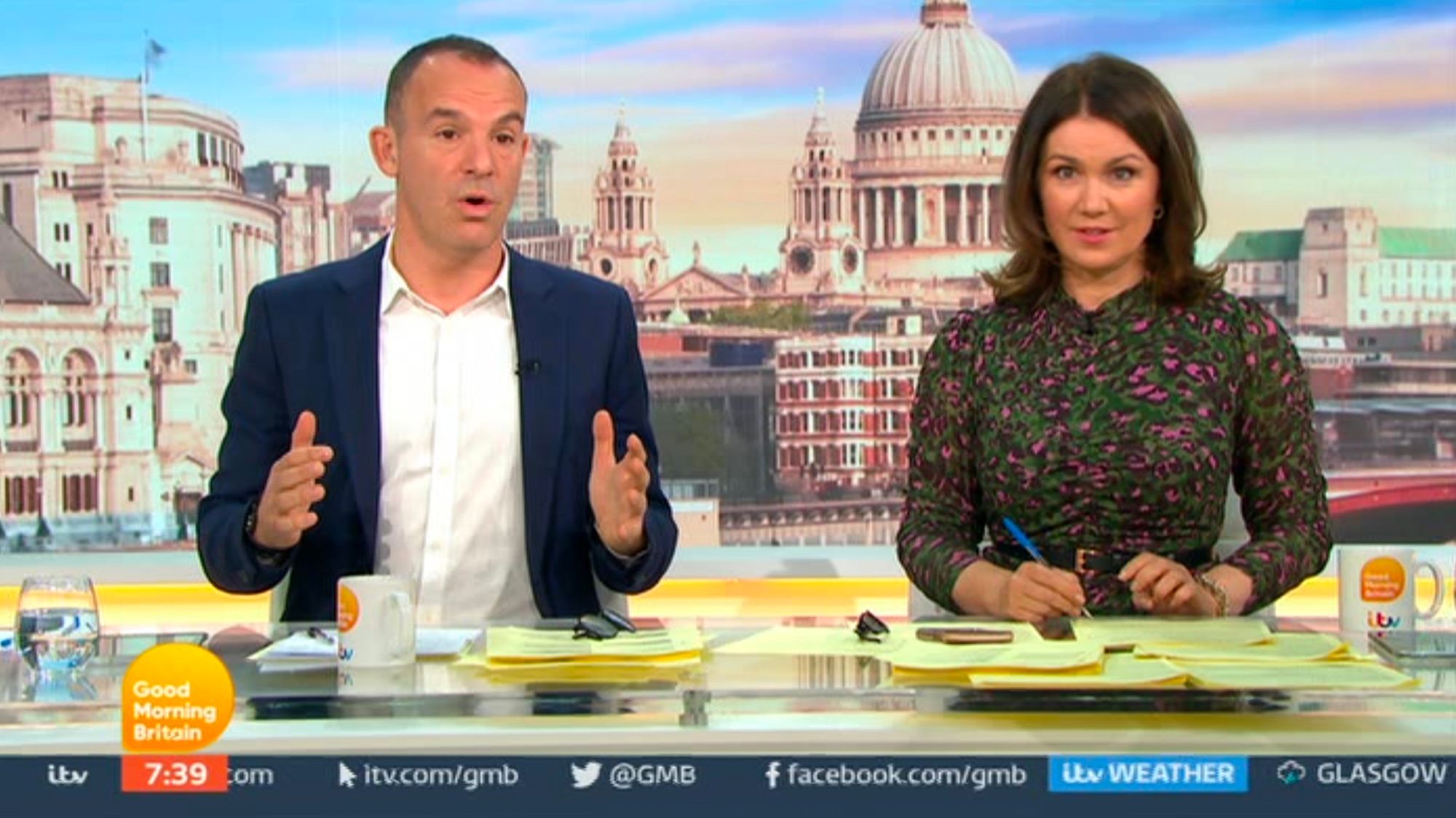 Martin Lewis warns households of cost of living scam