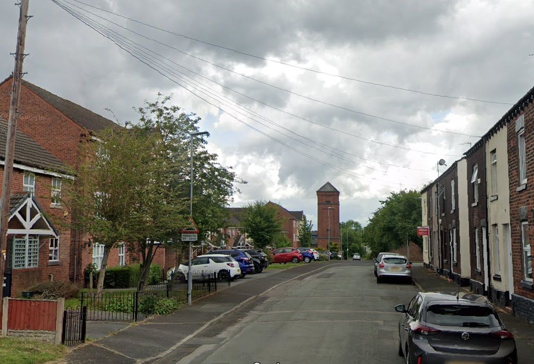 Dad found dead in Runcorn after arthritis pain ended career