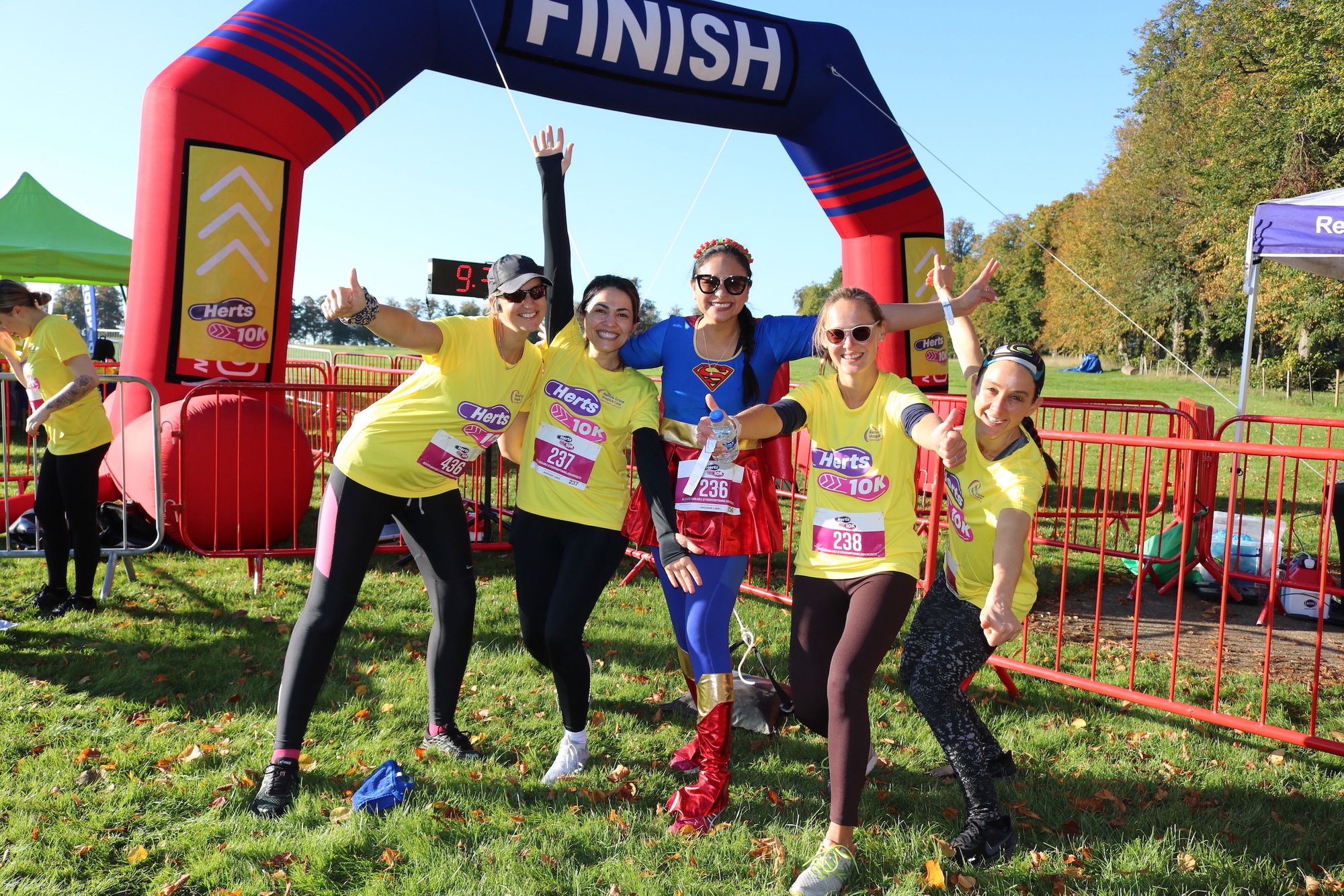 Herts 10k sees hundreds fundraising for Rennie Grove Hospice Care