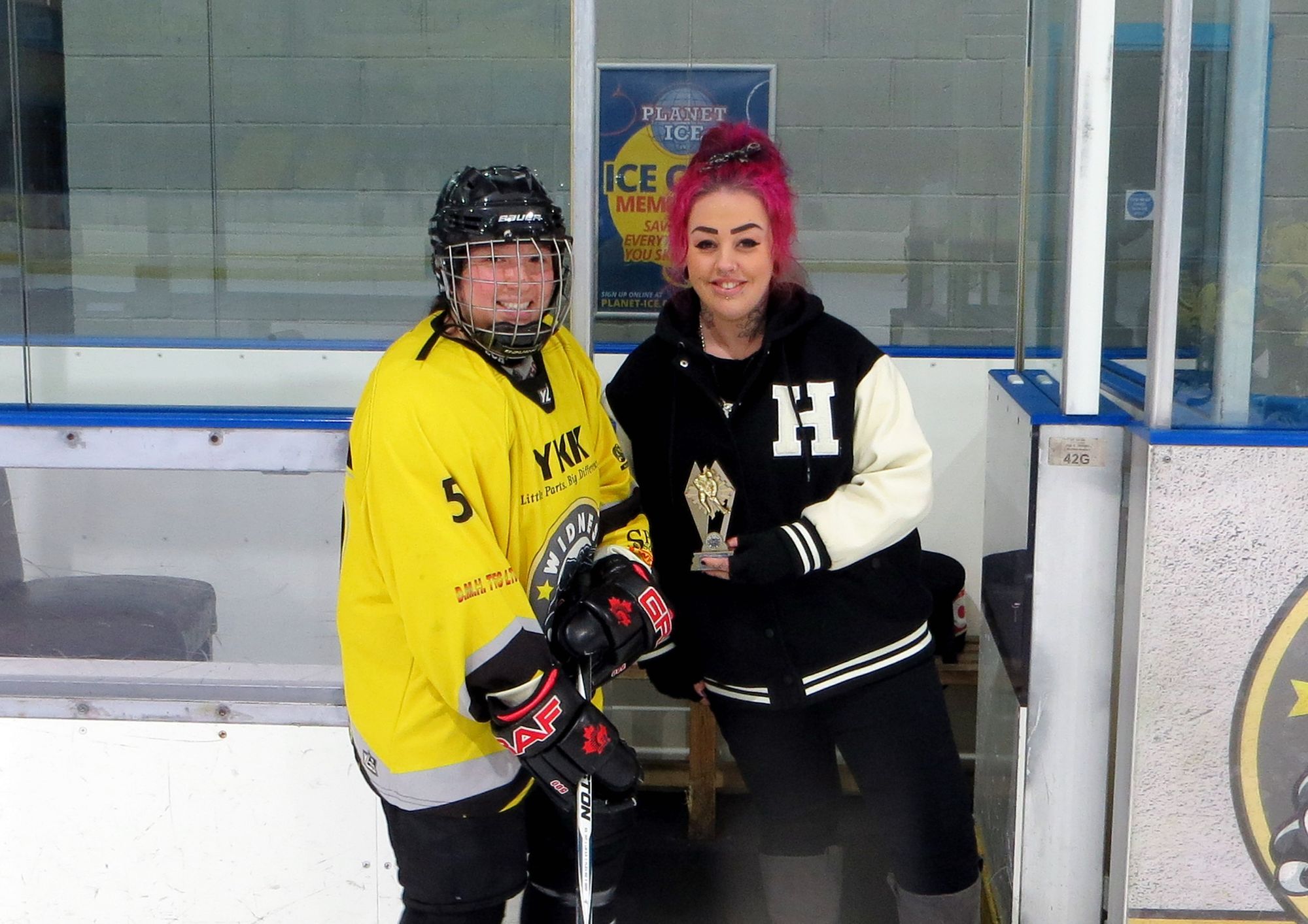Ice Hockey Widnes Wild Ladies beat league champions Whitley Bay