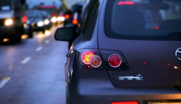 Experts urge vigilance to drivers as clocks set to go back