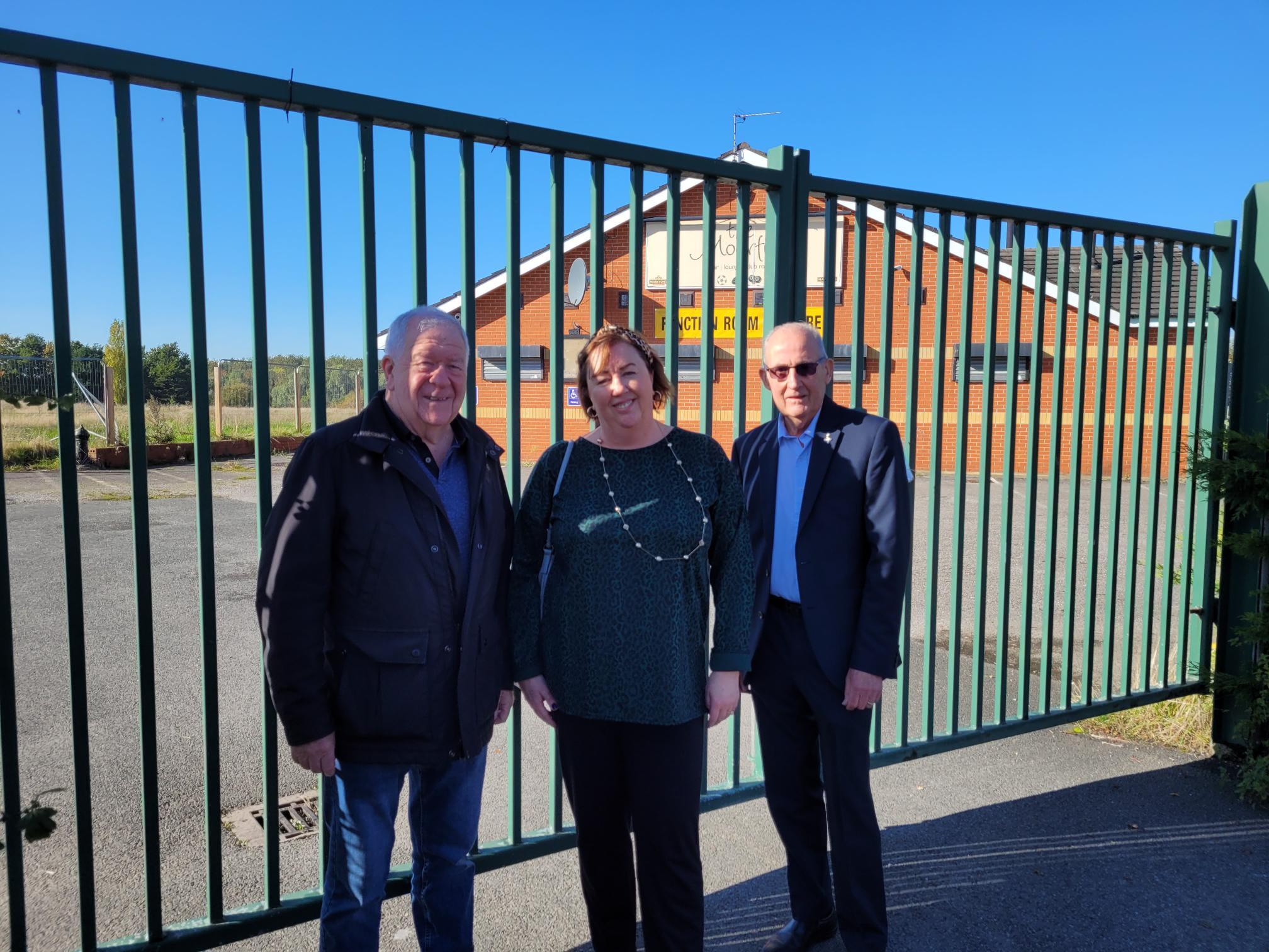 Councillors oppose plans to demolish sports and social club for homes