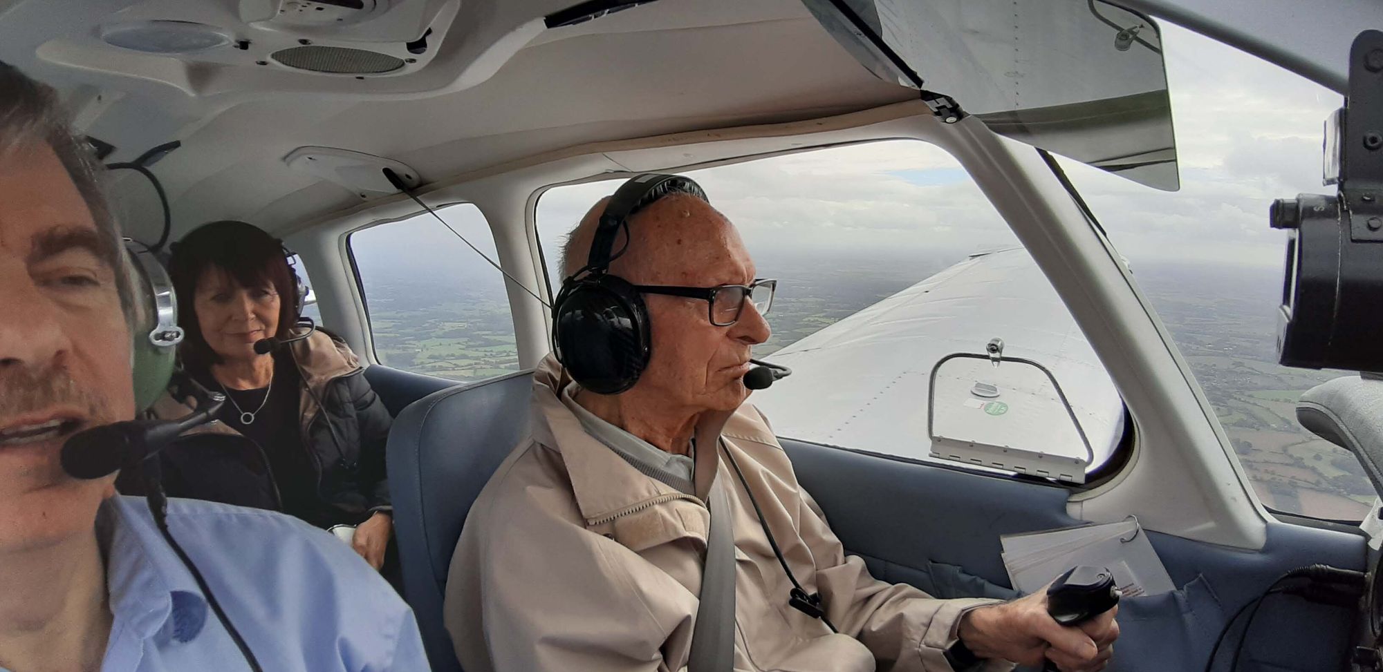 Camberley care home 'Bucket List' scheme sees residents fly aeroplane