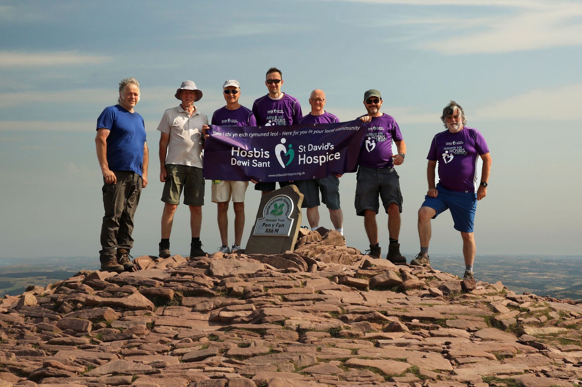 St David's Hospice: Criccieth Family Church embark on a challenging weekend