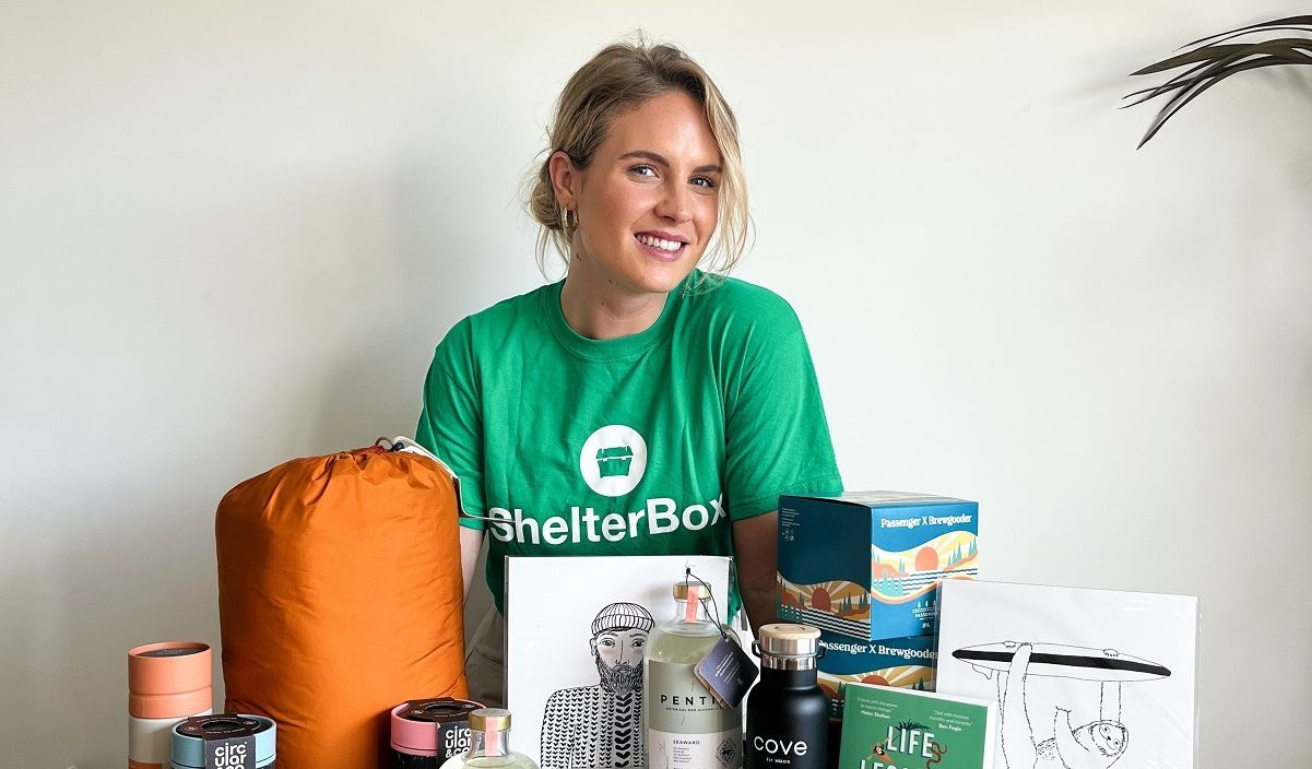 Newquay model launches Instagram raffle to aid disaster relief group
