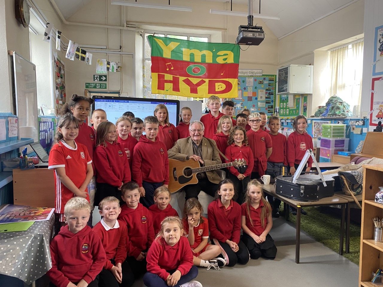 Six Carmarthenshire schools write song with Welsh singer Dafydd Iwan