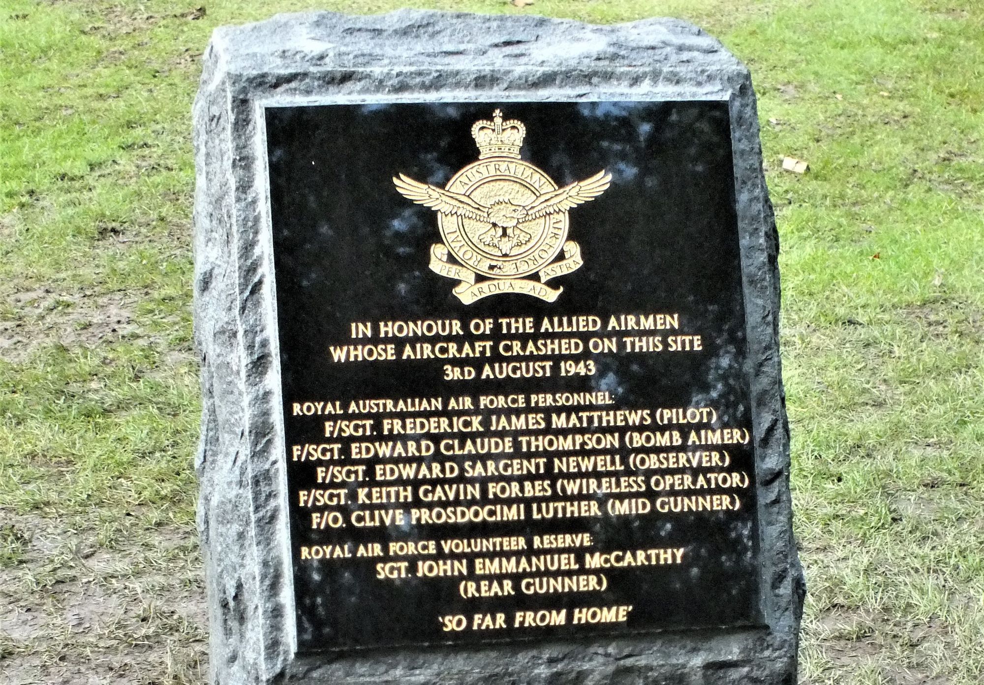 Southport squadron attends new war memorial unveiling in Sale