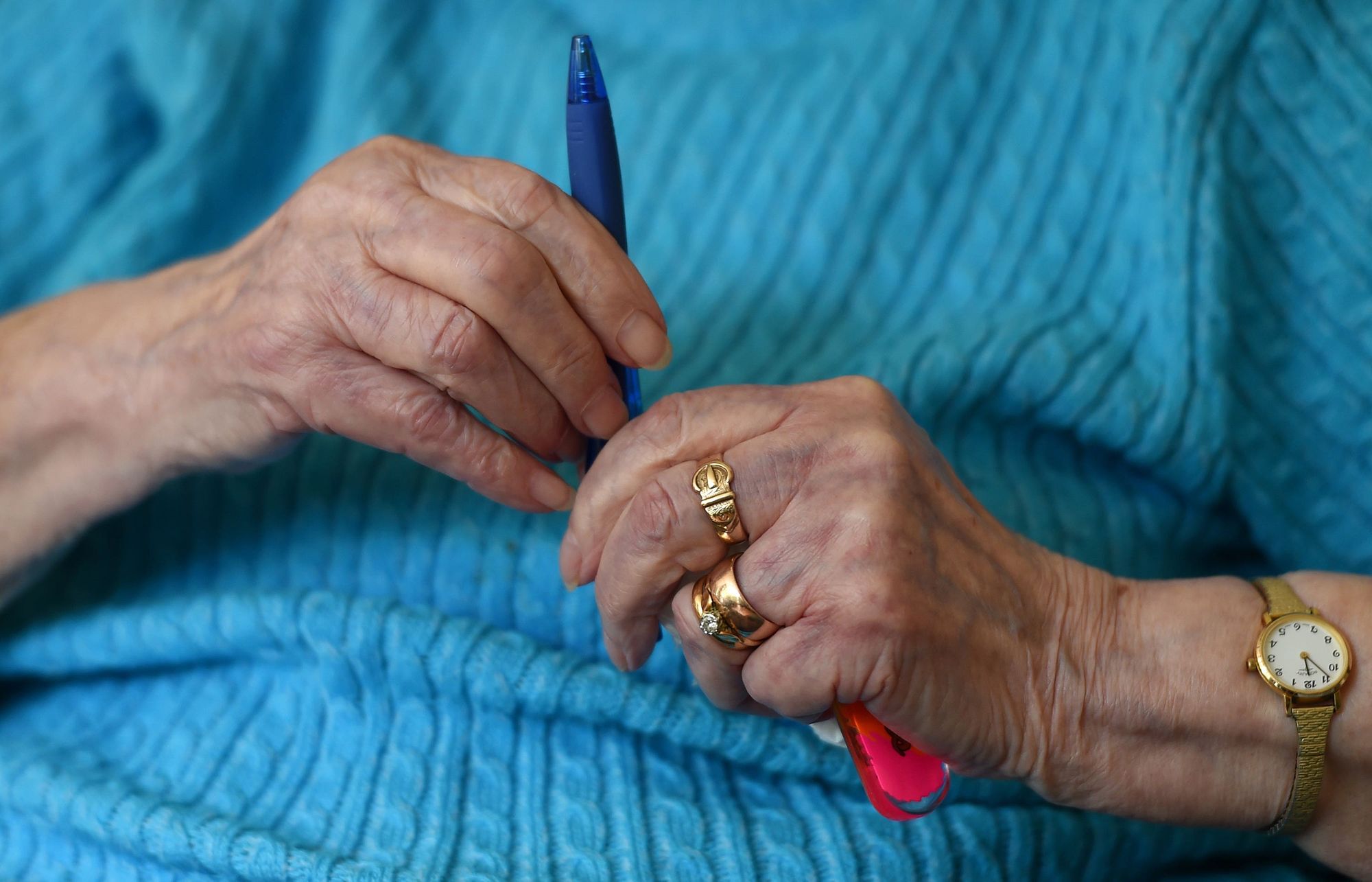 Pension holders left frustrated by long delays and archaic processes, says Which?