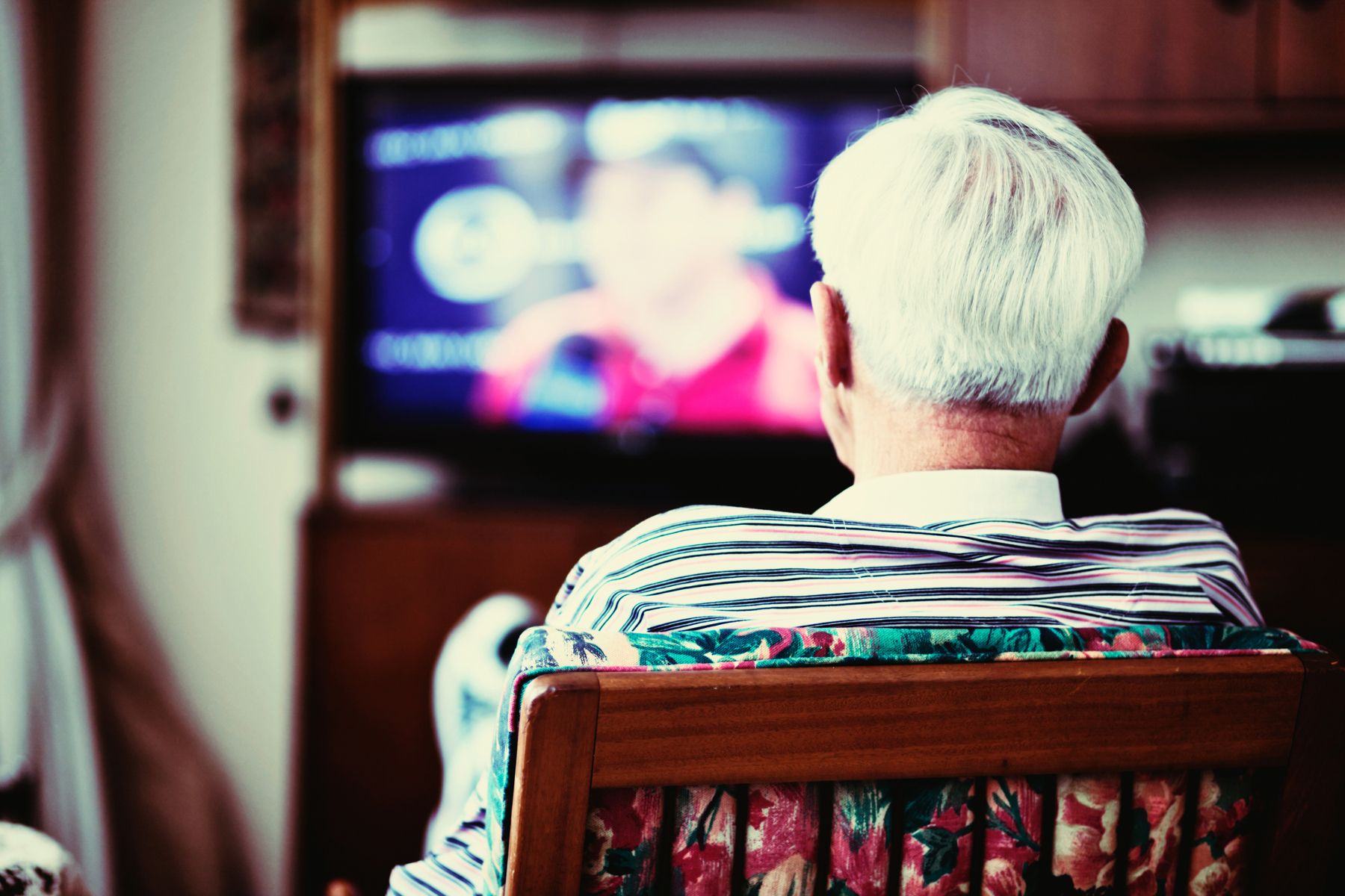 Over 55s consider house sharing to save money and avoid loneliness