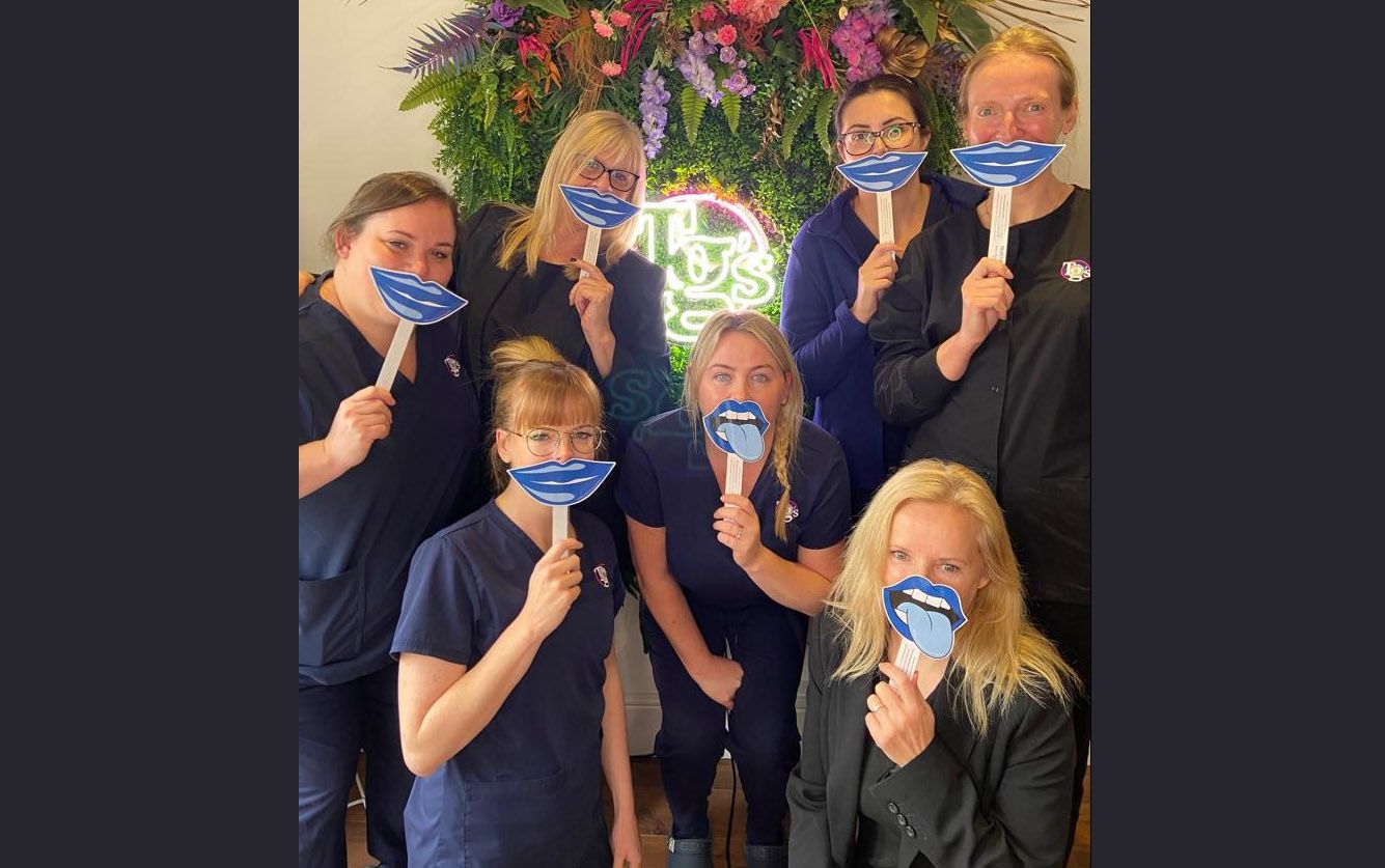 Ashby de la Zouch dental team take part in 500 Miles for Smiles for Mouth Cancer Action