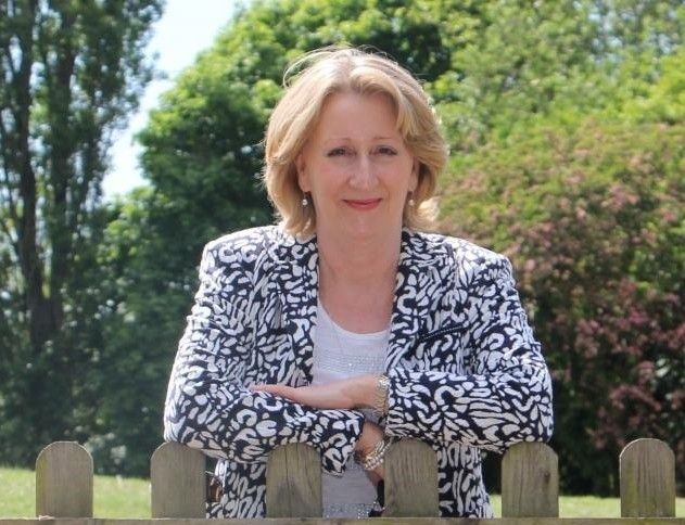 Cheadle MP praises dedicated volunteers as part of Trustees' Week