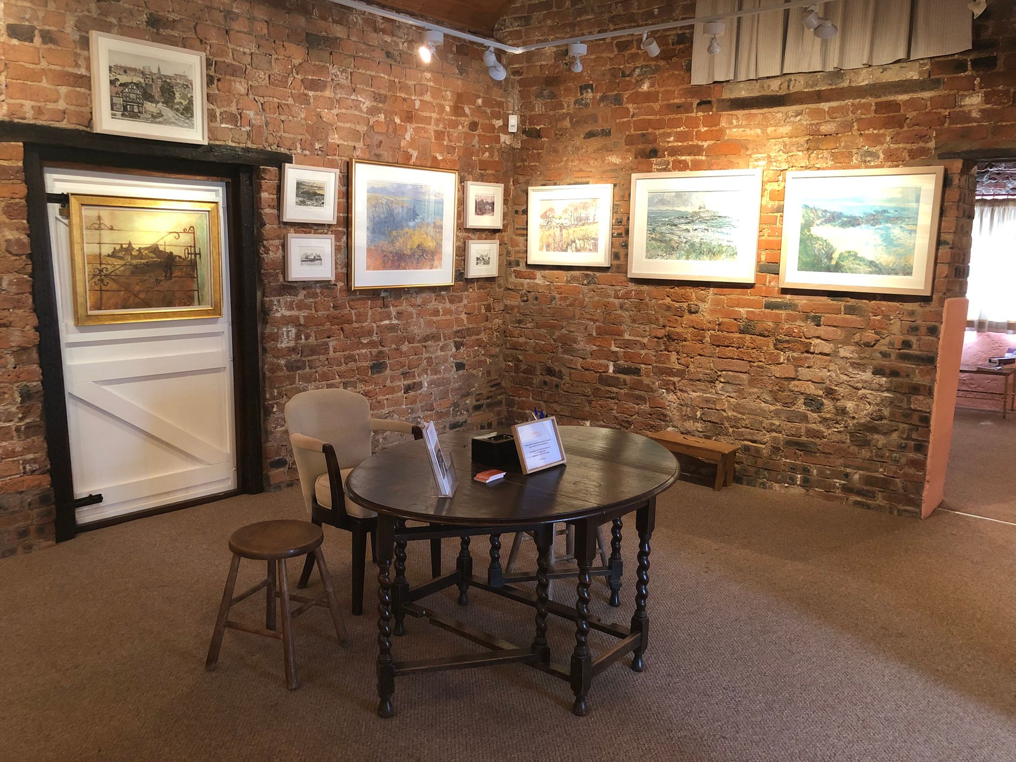 Chester artist to feature in major art exhibition at Cheshire gallery
