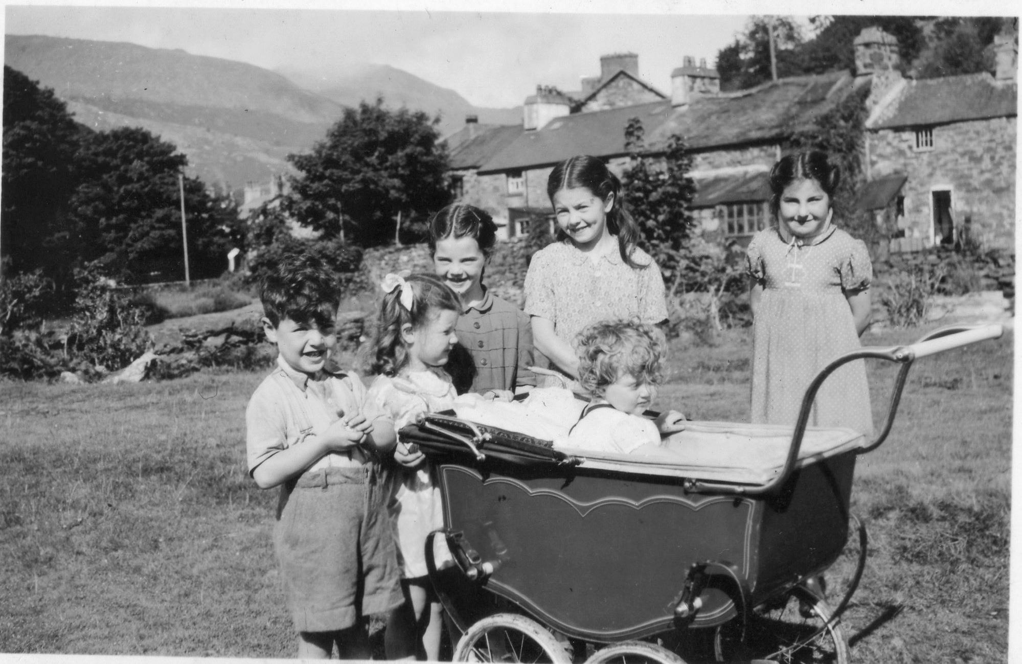 Beddgelert and its people in past years