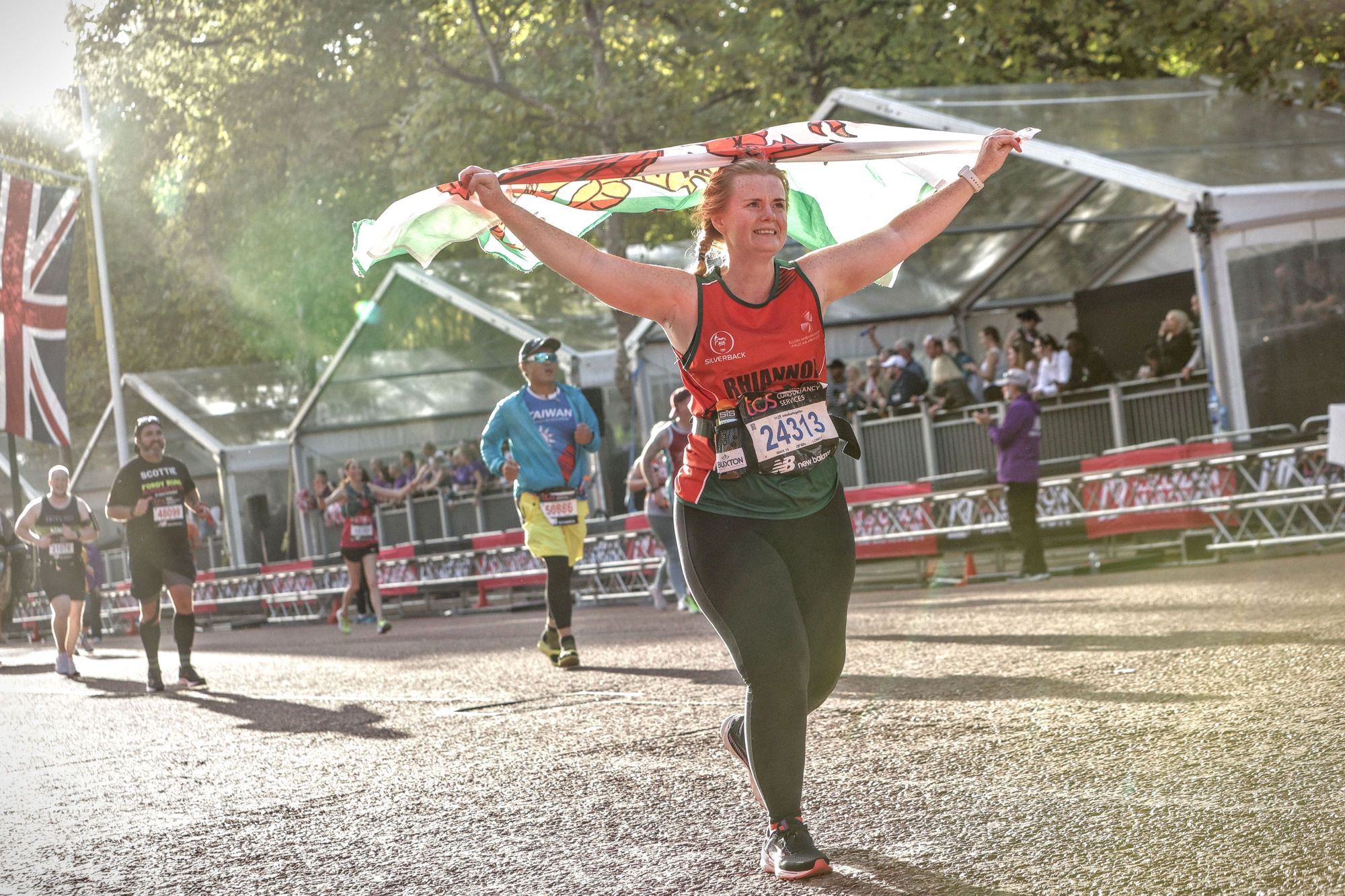 Carmarthenshire mum runs London Marathon in memory of cousin's baby who died aged four months old