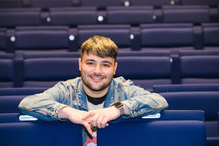 Talented Liverpool actor receives incredible bursary in name of Coronation Street creator