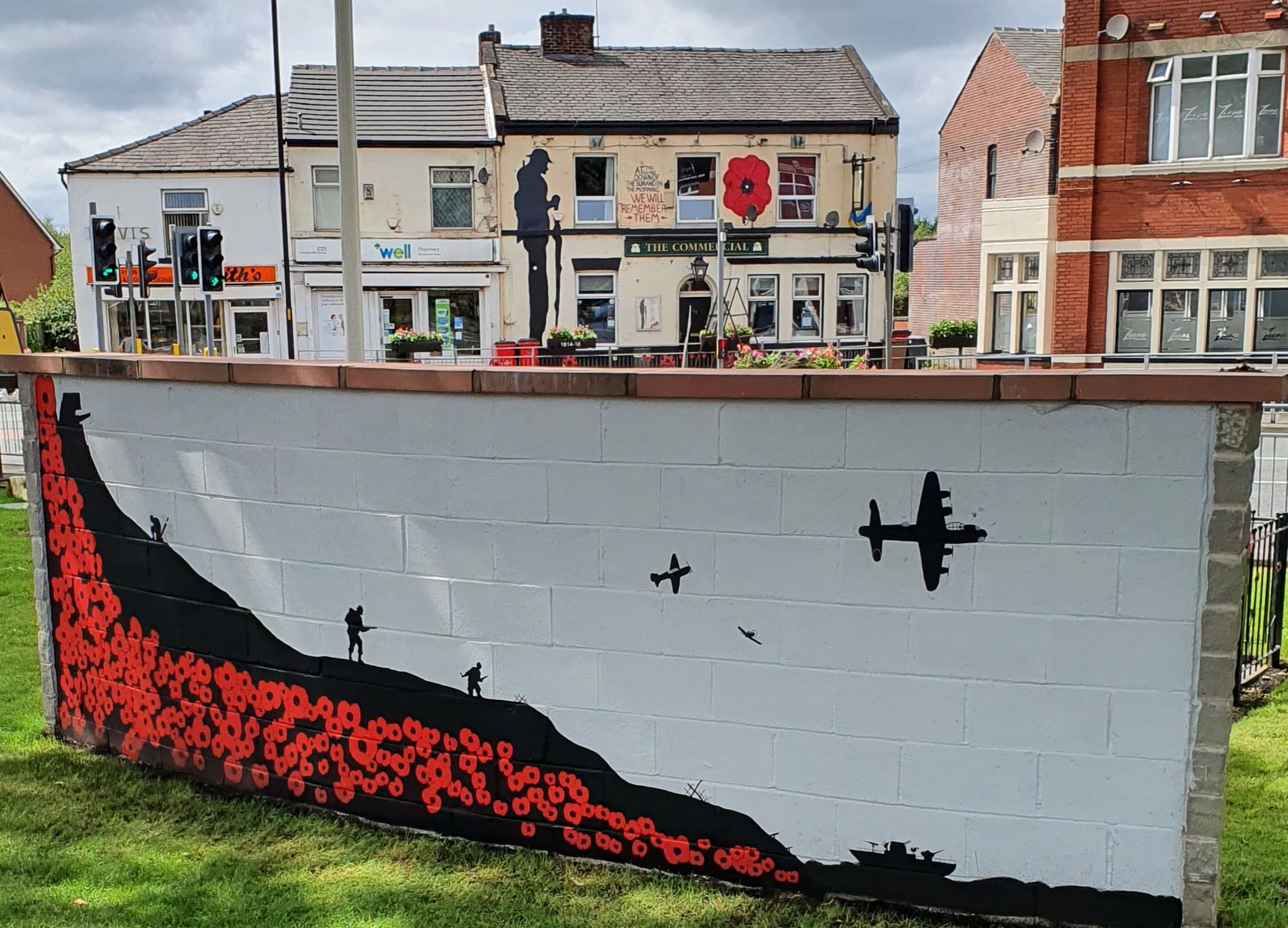 New memorial wall created in Castleton in time for Remembrance Sunday