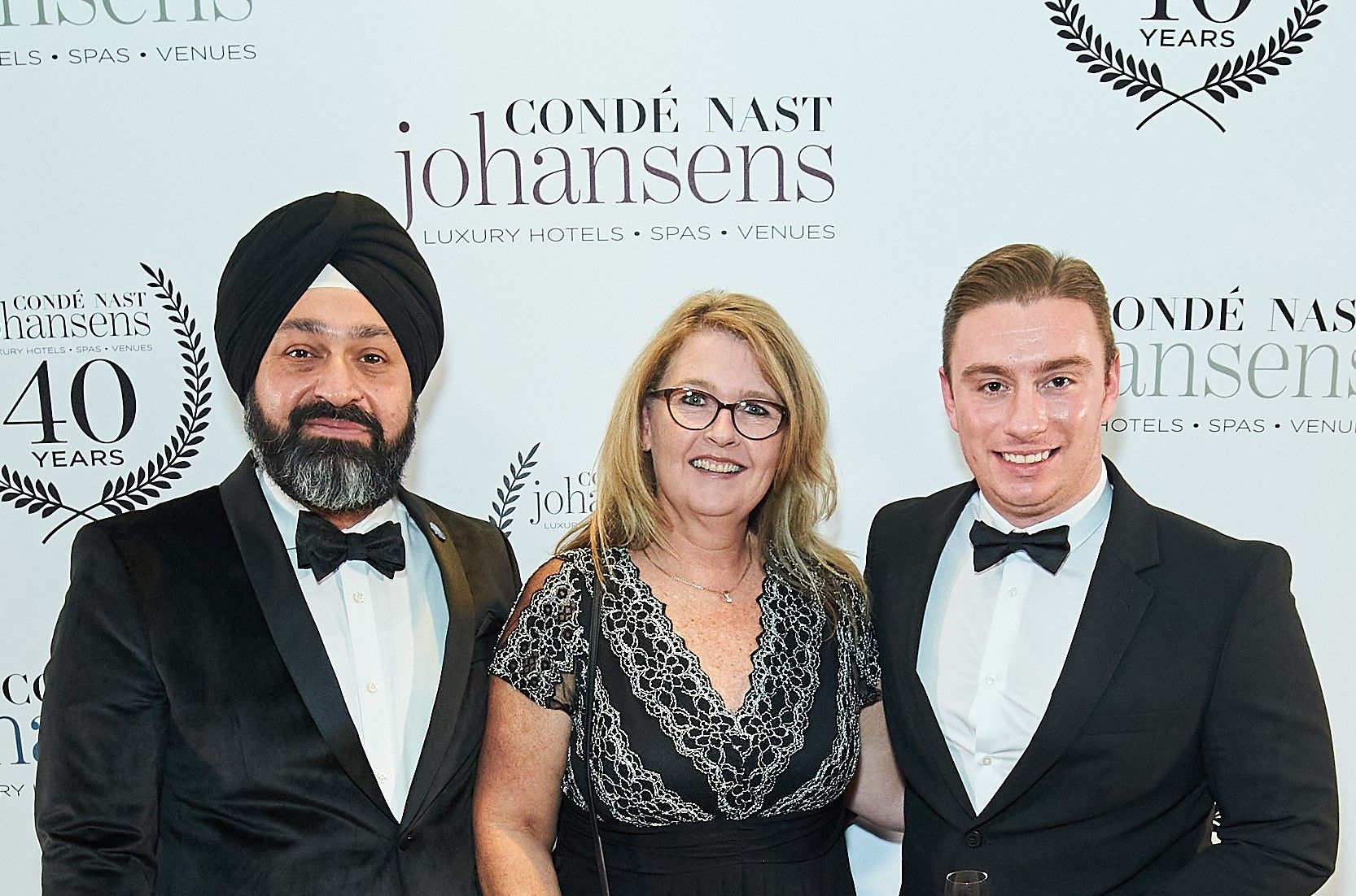 Family-friendly Ottershaw resort wins prestigious Condé Nast Johansens Award for Excellence