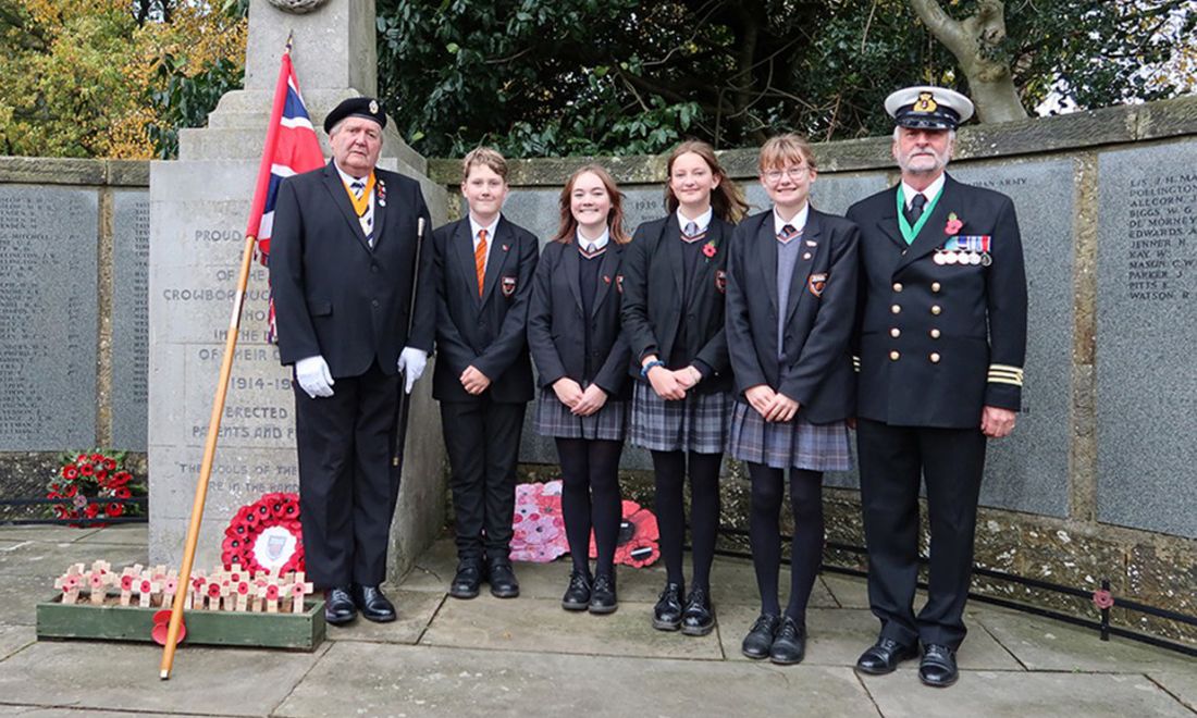 Crowborough students take part in Remembrance commemorations