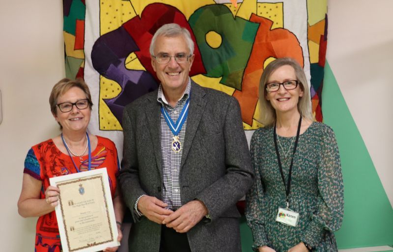 Brentwood SNAP shares coffee and cake with parents and supporters