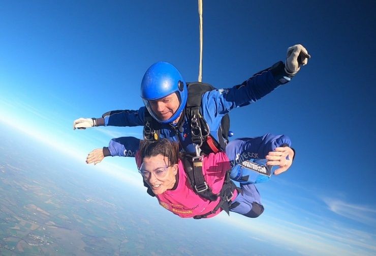 Berkshire mother leaps from plane in memory of son who died from brain tumour