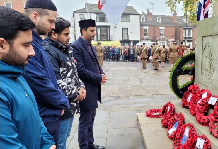 Doncaster Muslims raise funds for poppy appeal and lay wreaths on Remembrance Sunday