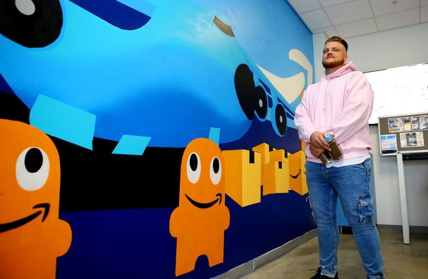 Street artist unveils new mural in Dartford InYourArea Community