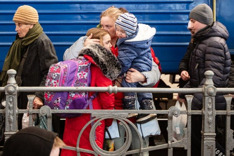 Freemasons give over £1m in aid to Ukrainian Refugees