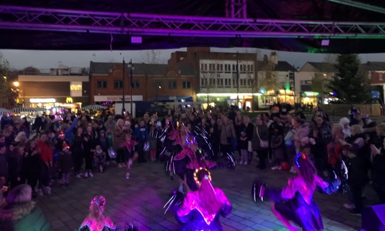 Thousands attend this year’s Middleton big Christmas lights switchon