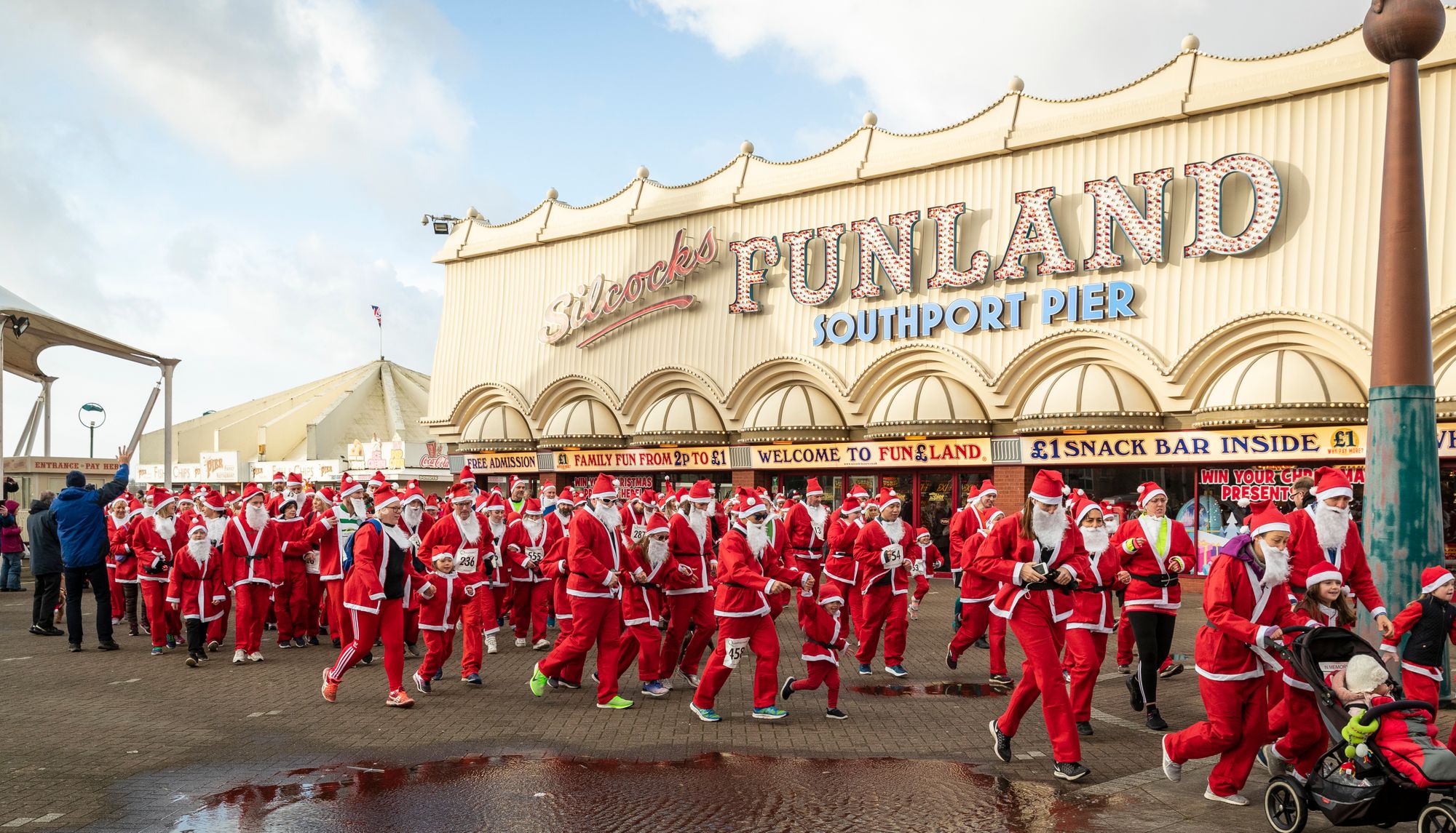 Get Ready for the return of Queenscourt’s festive fundraiser!