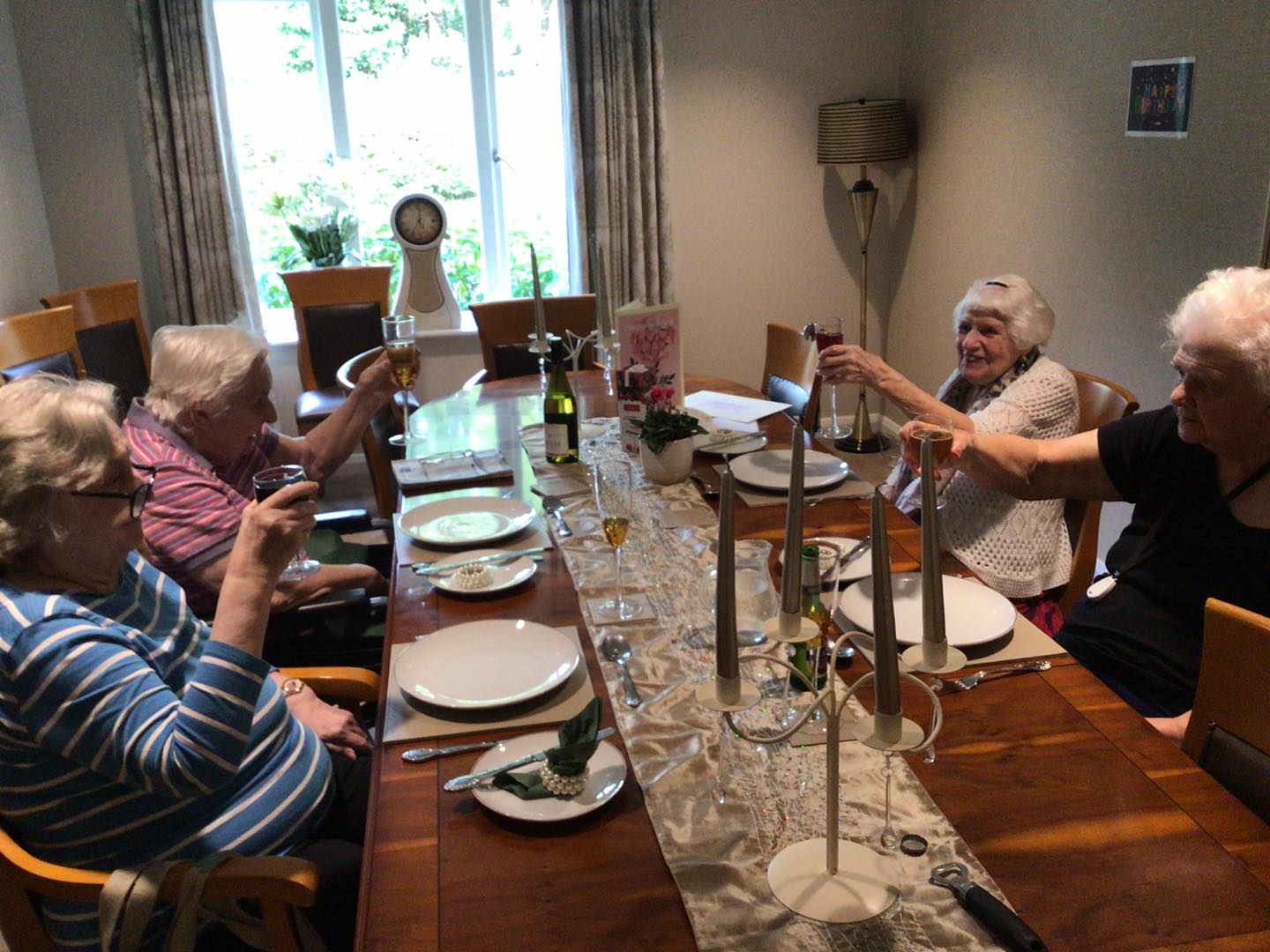 Tunbridge Wells resident celebrates her 103rd birthday surrounded by best friends