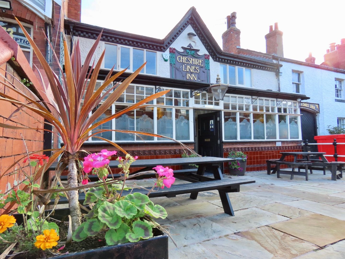 Southport Nostalgia: Town's oldest pub transformed by award-winning landlords