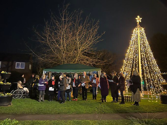 Nationwide Christmas carol singalong back in aid of Alzheimer’s