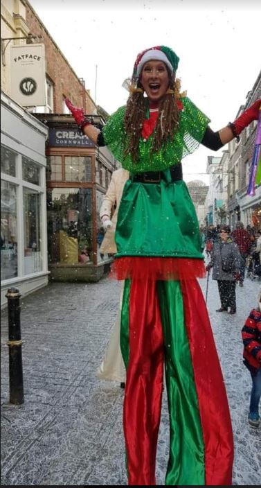 BID 'Merrifies' the town centre for Newquay at Christmas