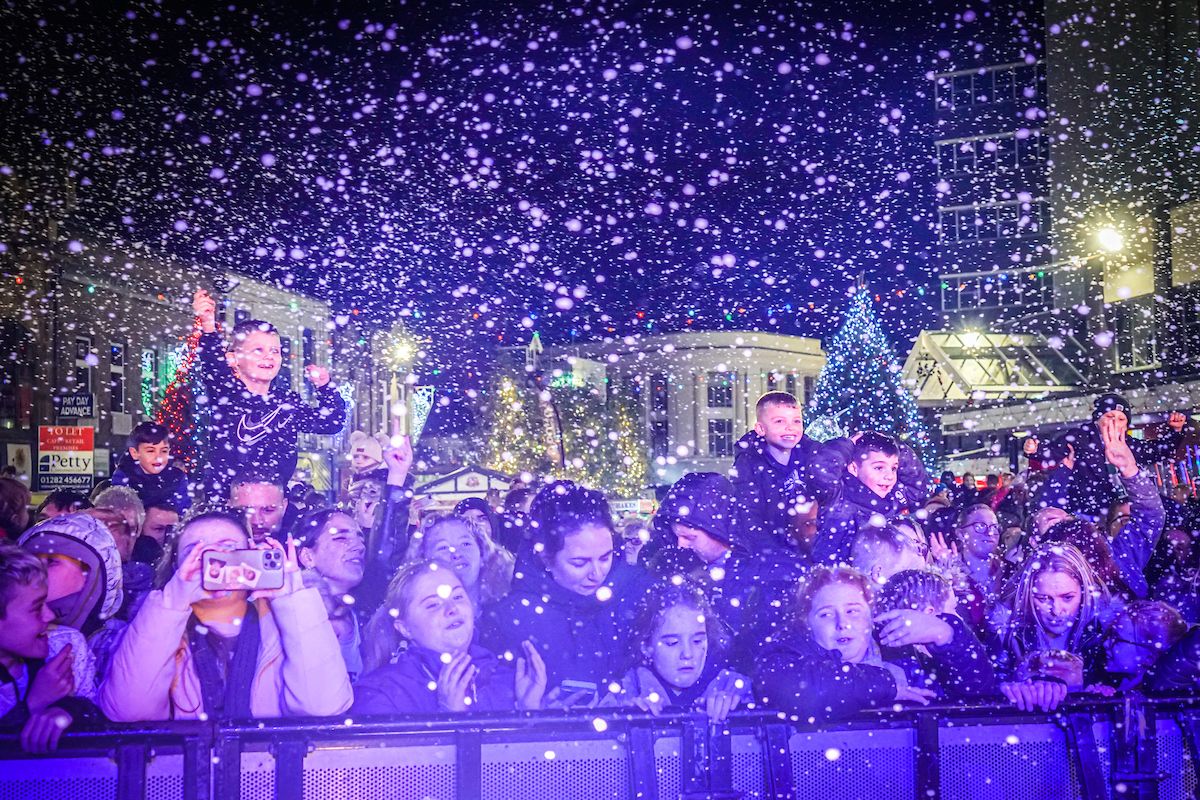 Thousands enjoy festivities of Burnley's Christmas lights switch-on