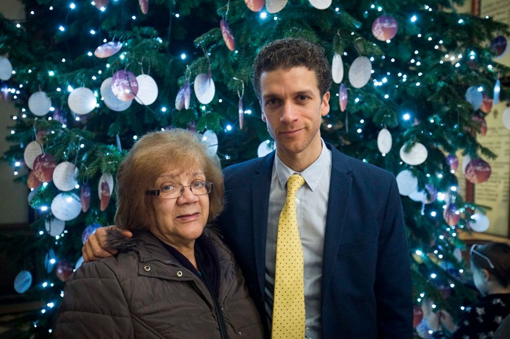 St Ann's Hospice: Remember loved ones this winter with the Light Up a Life appeal