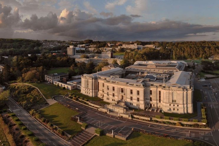 Warm welcome awaits visitors to National Library this winter