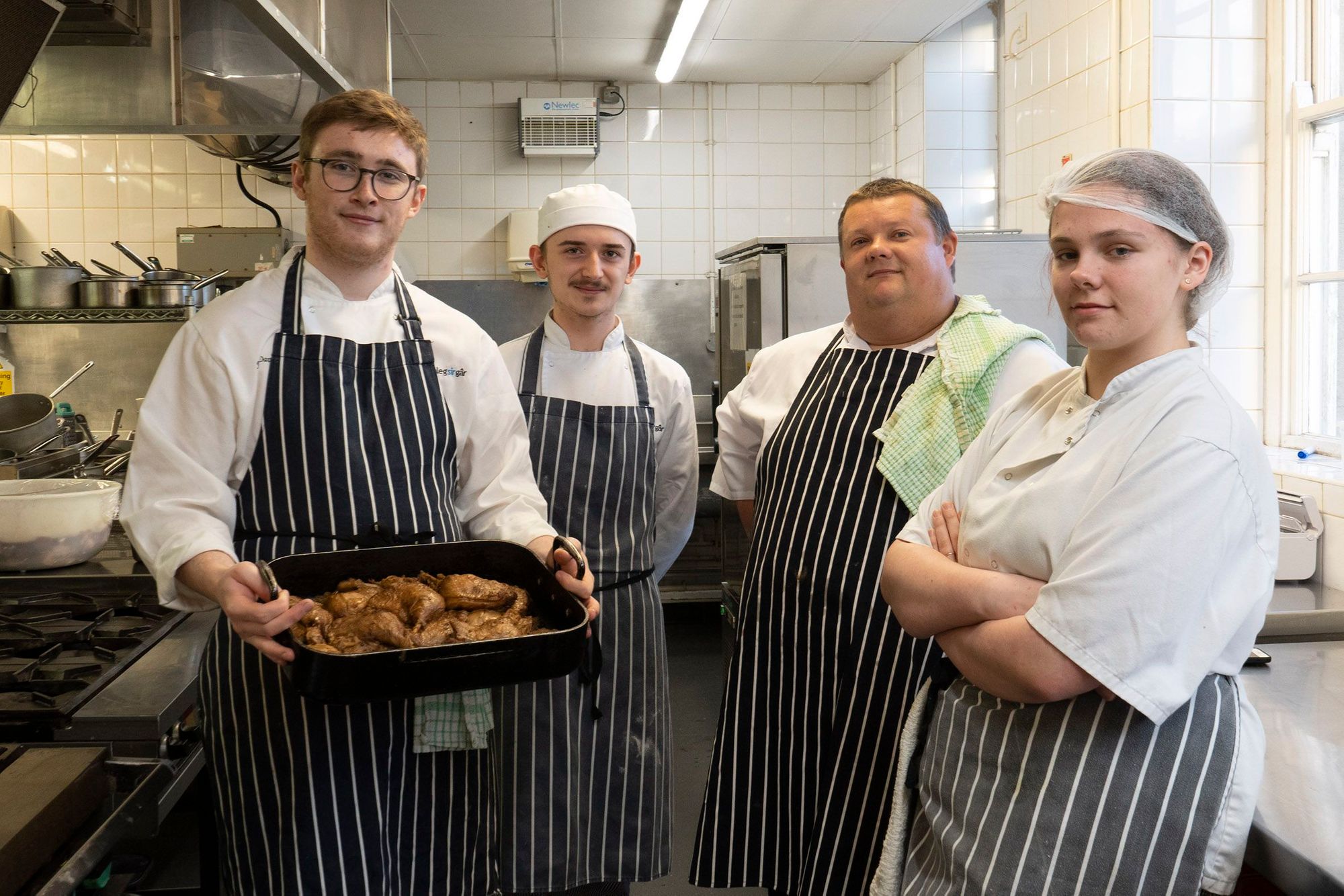 Former student turned top chef returns to Coleg Sir Gâr for gourmet evening