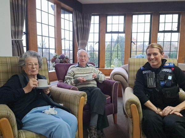 Police community support officer catches up with residents at Reigate care home
