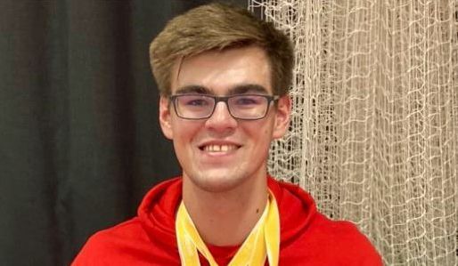 Coleg Llandrillo student receives prestigious sports learning award