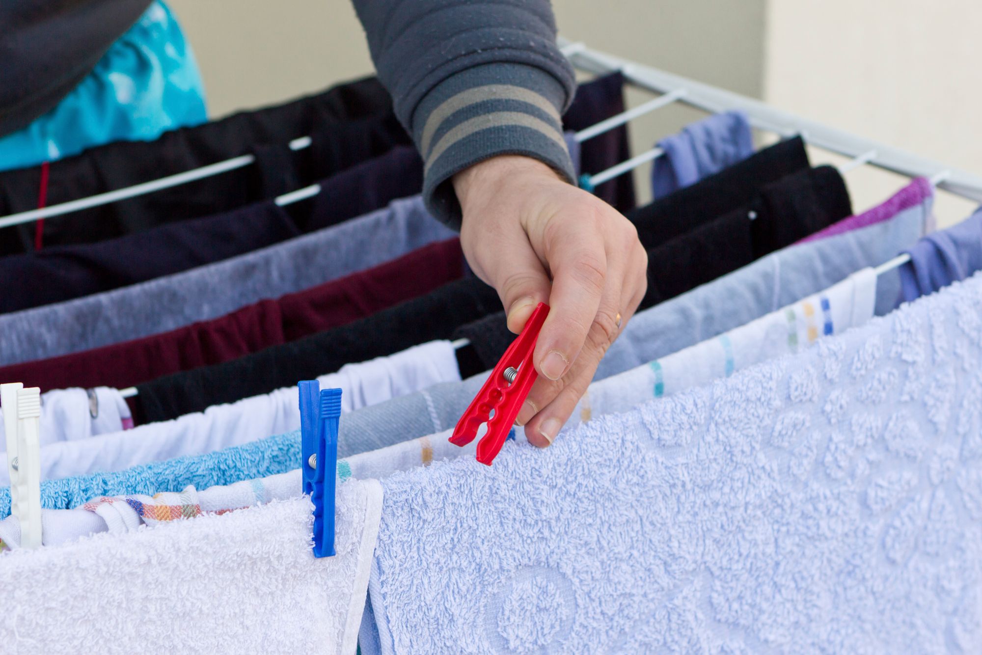 Grandad reveals smart and cheap trick to help dry clothes