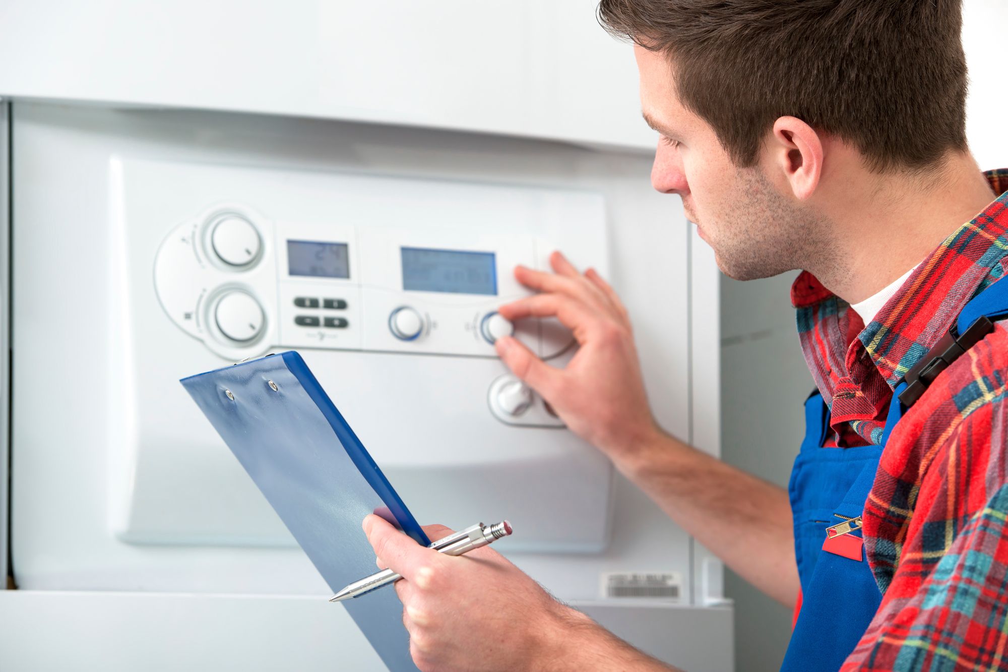 Experts share the key area where homes lose the most heat