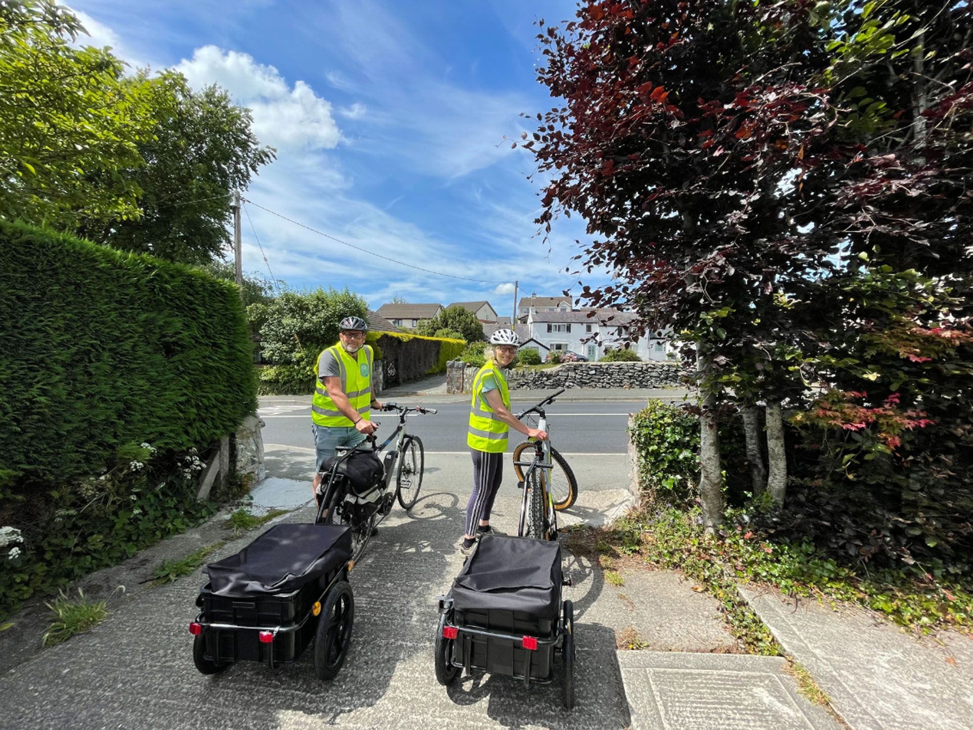 ‘Pedal and Pick’ cyclists volunteer to help keep Anglesey tidy