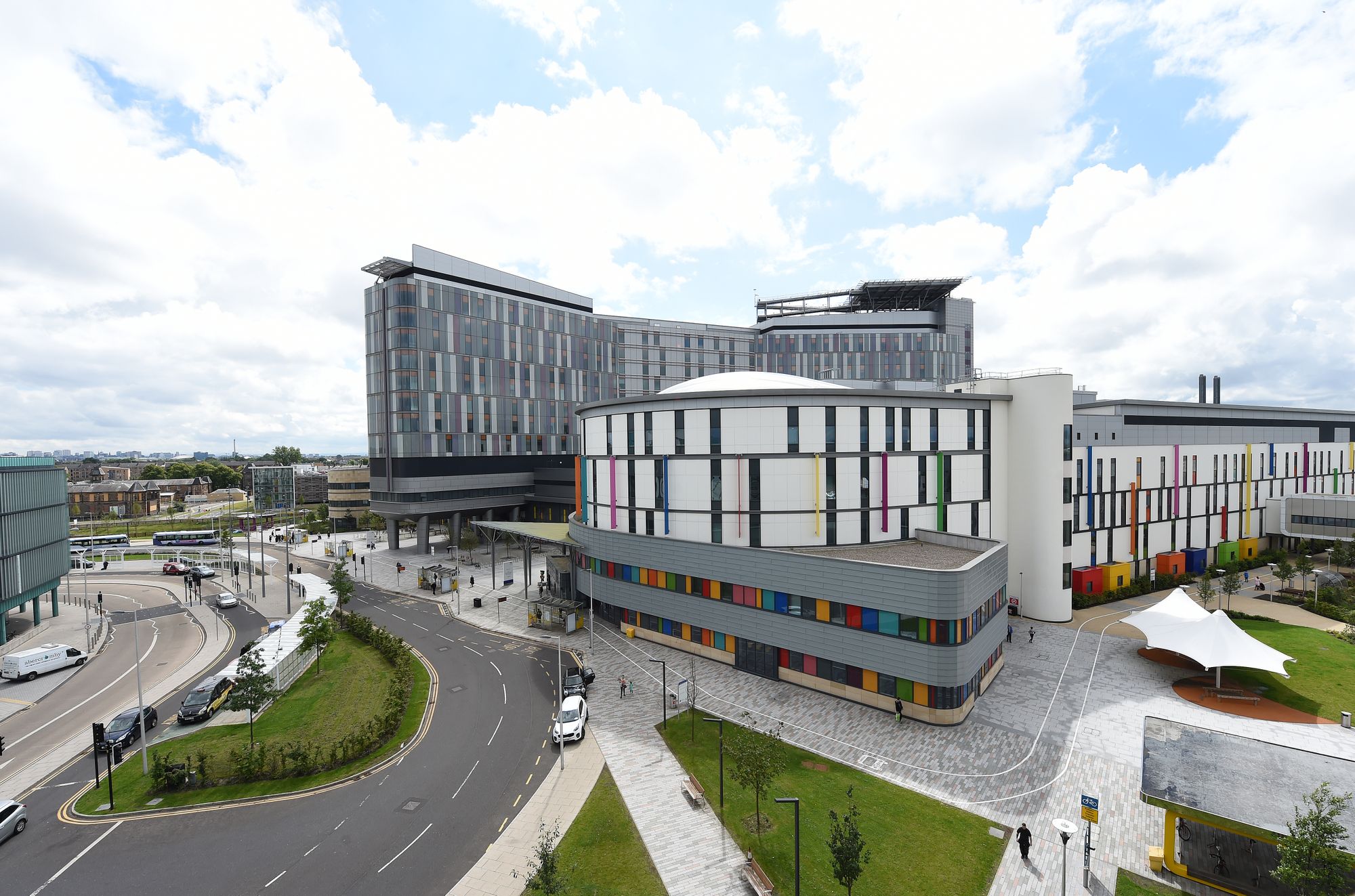 Glasgow MSP calls for risks on hospital panelling to be assessed