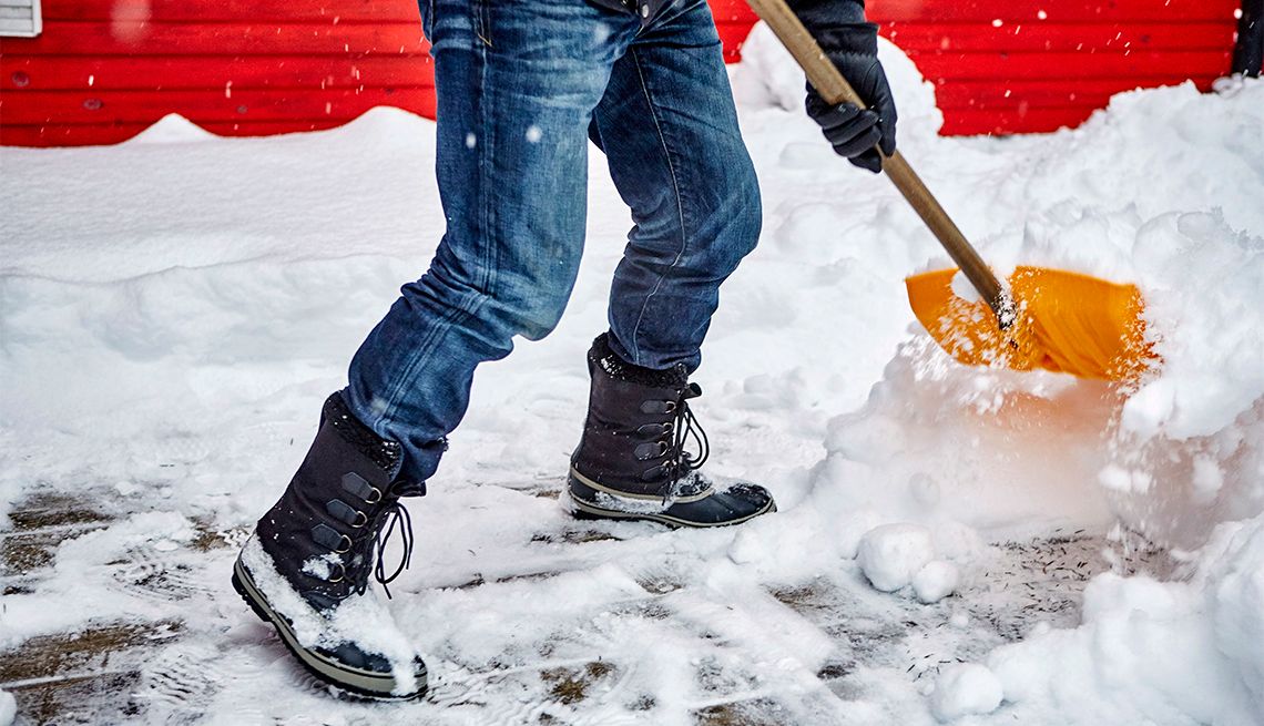 Four tips to clear ice and snow from your path as temperature plummets