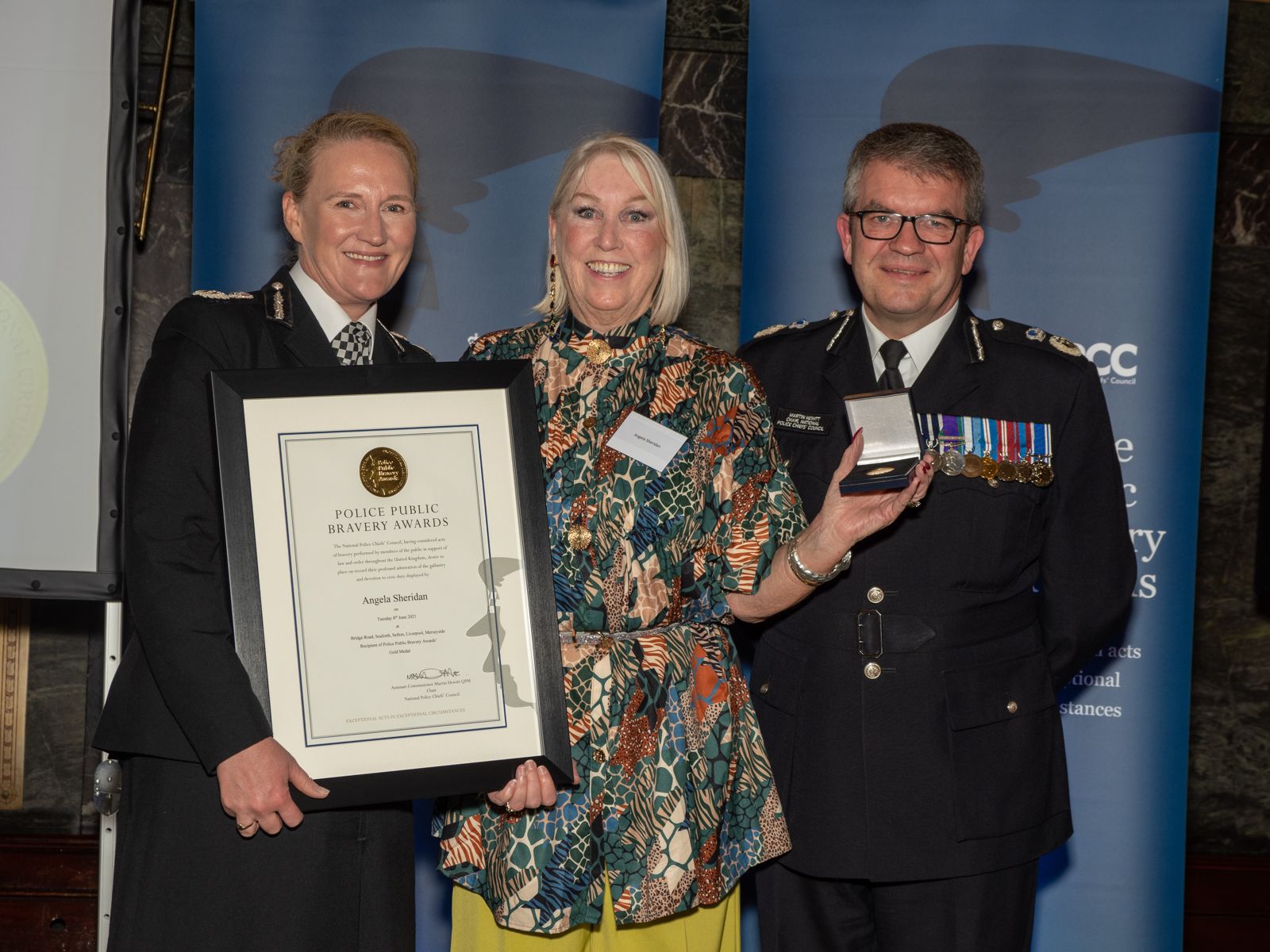 Litherland pensioner wins police bravery award after stepping in to defend support officers