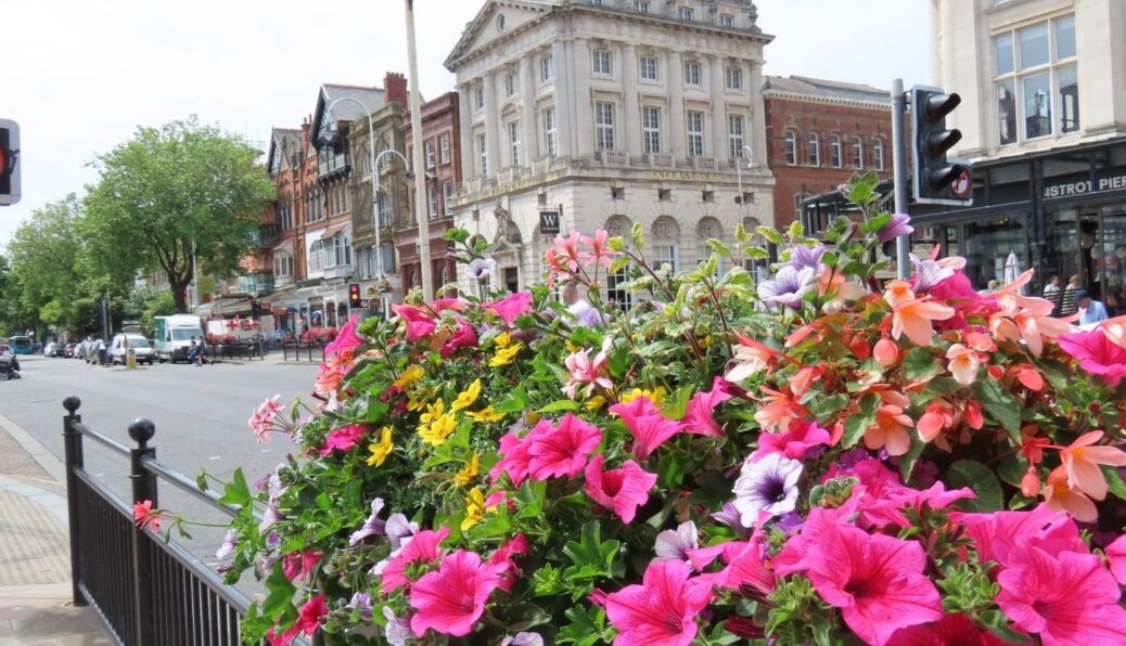 Stand Up for Southport column: Former Waterstones store to be converted into new café bar