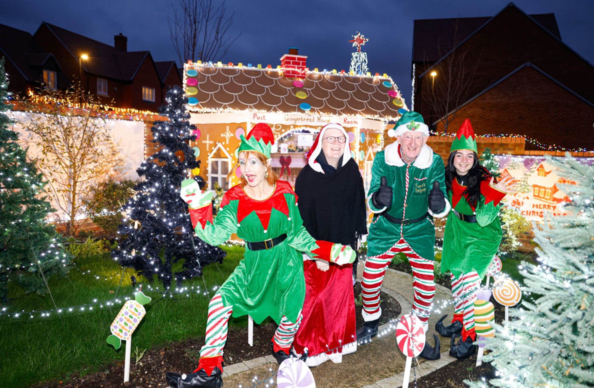 Warfield grandad transforms  garden into magical Christmas extravaganza