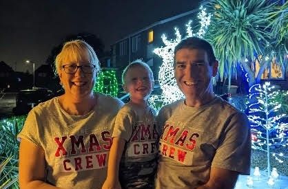Brain Tumour Research to benefit from couple's festive garden fundraising display