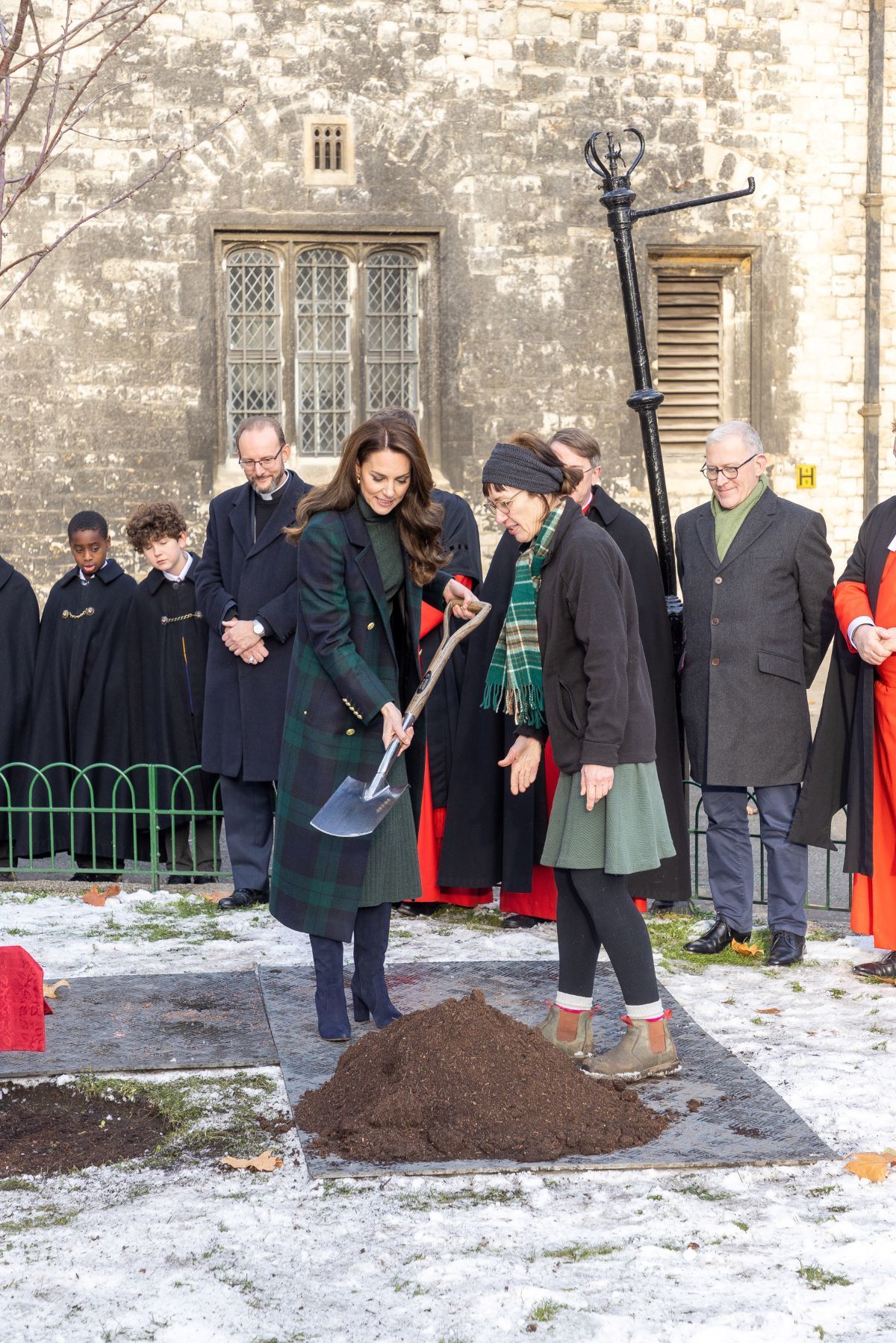 Tree in memory of Queen Elizabeth II planted by Kate Middleton
