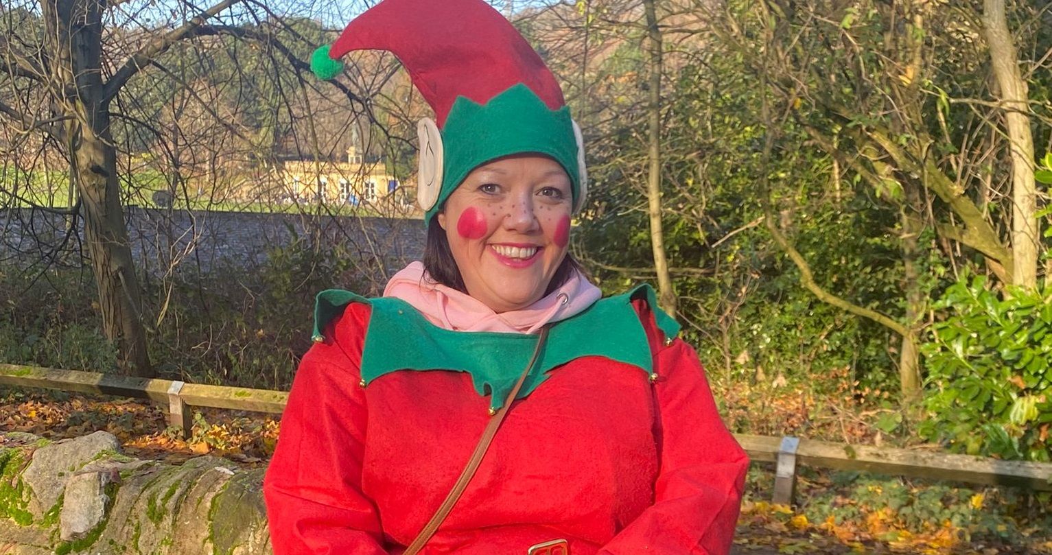 Bingley woman walks 100 miles dressed as an elf in memory of her dad